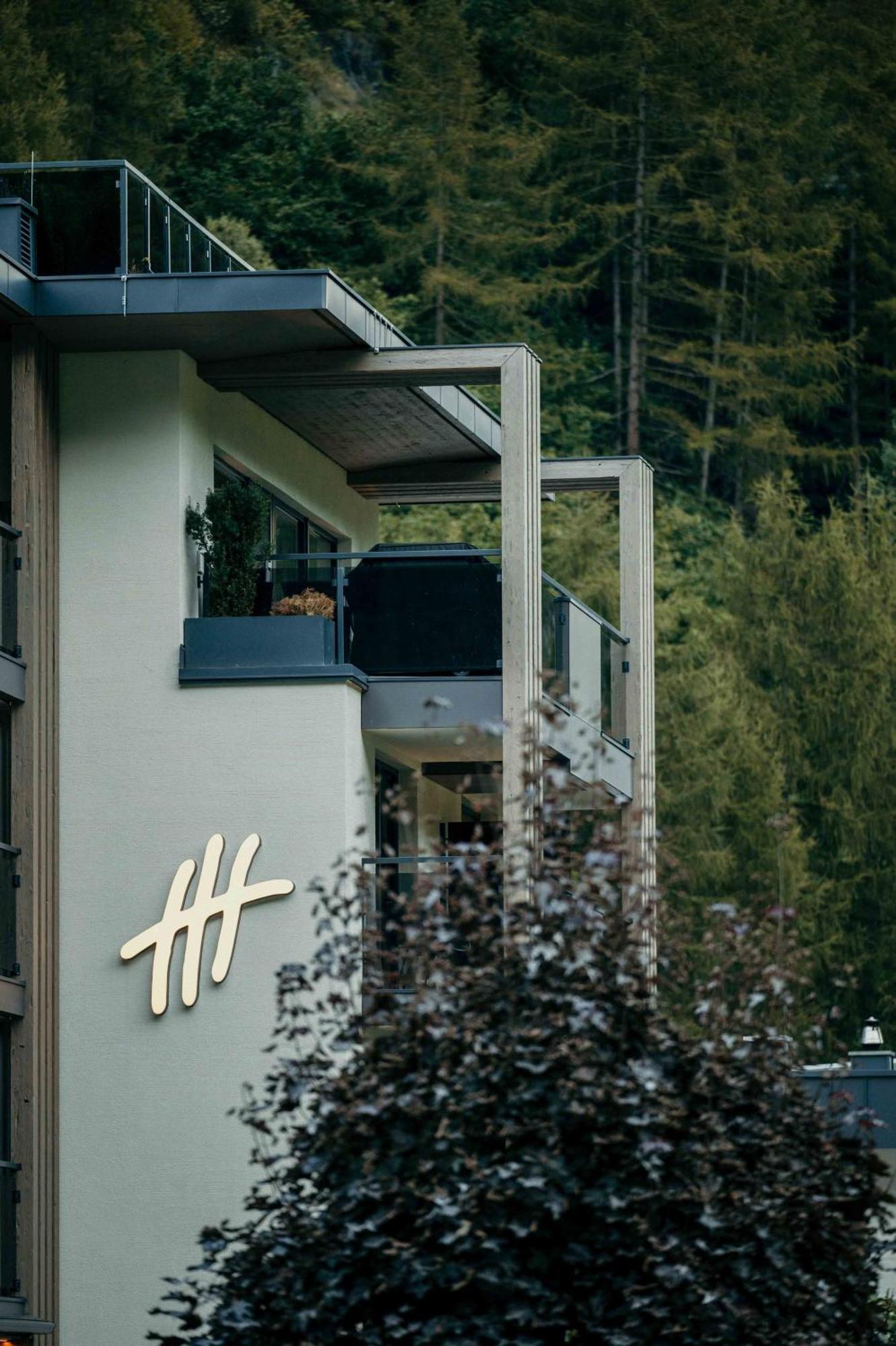 Vier Studios & Restaurant Längenfeld Exterior foto